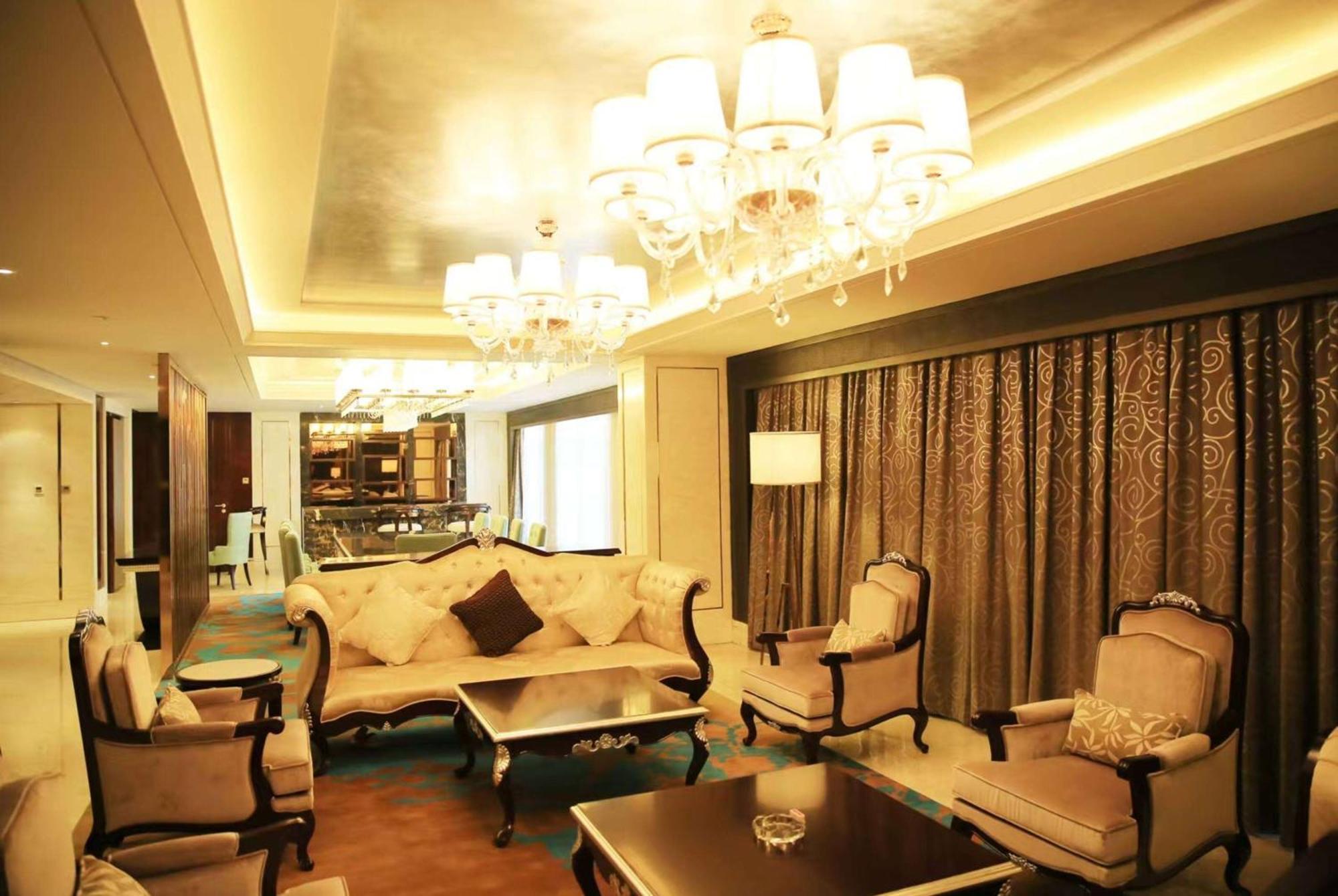 Ramada Yiyang Taojiang Hotel Exterior foto