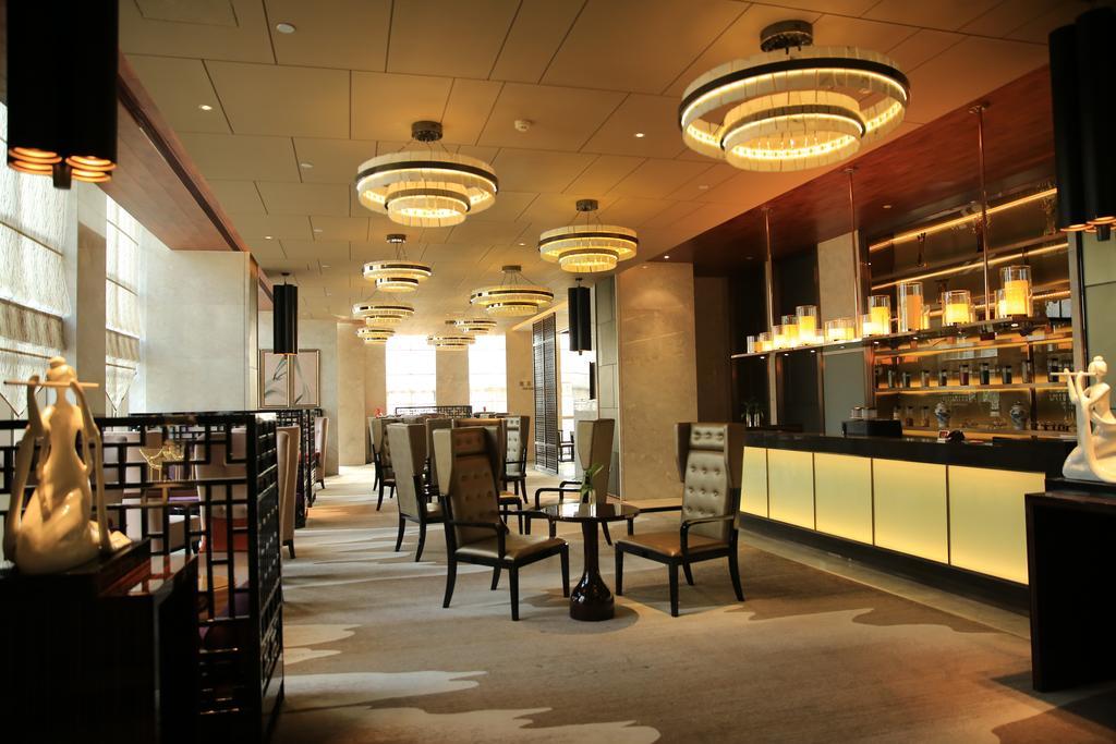 Ramada Yiyang Taojiang Hotel Exterior foto